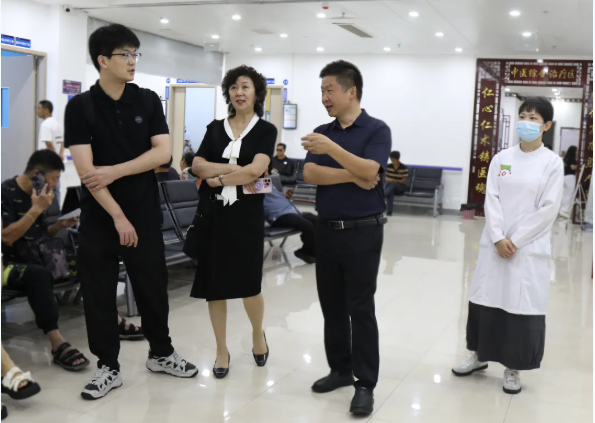  平远医声丨民盟辽宁省委会赴织金县开展医疗帮扶活动